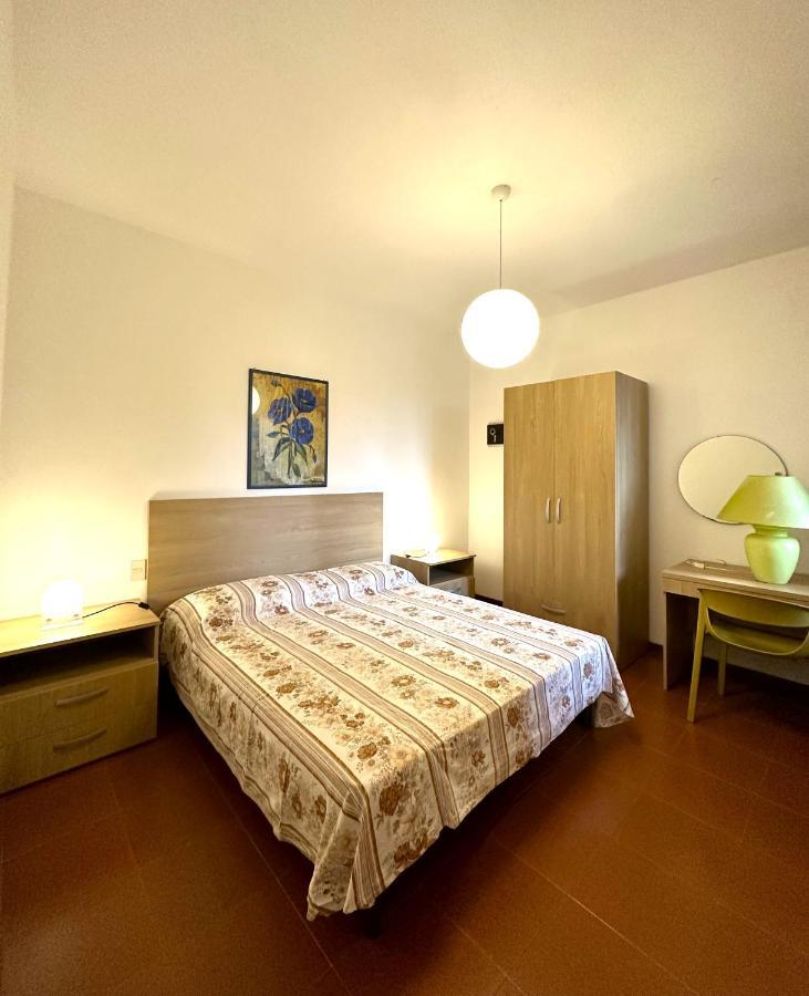 Appartamenti Portiglioni-Belvedere Пунтоне-ди-Скарлино Экстерьер фото