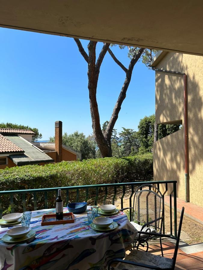 Appartamenti Portiglioni-Belvedere Пунтоне-ди-Скарлино Экстерьер фото